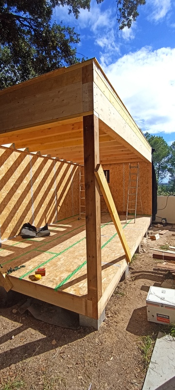 Studio en ossature bois sur plots béton sur Castelnau-le-Lez